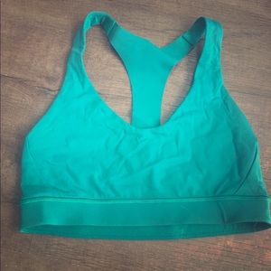 Lululemon break free bra